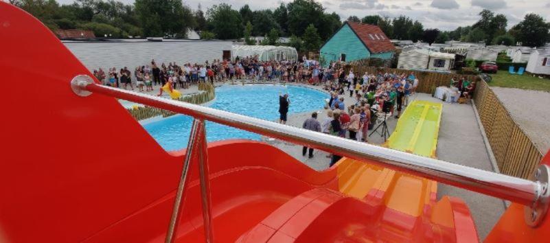 רו Camping La Garenne De Moncourt מראה חיצוני תמונה
