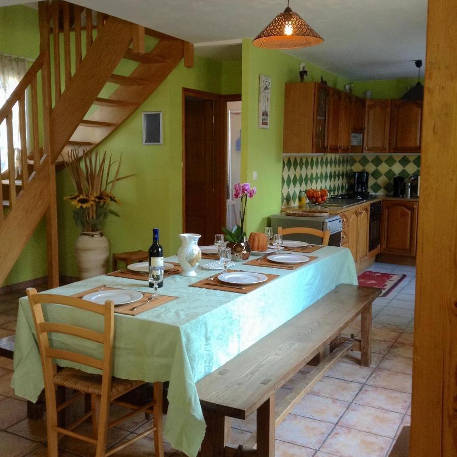 רו Camping La Garenne De Moncourt מראה חיצוני תמונה